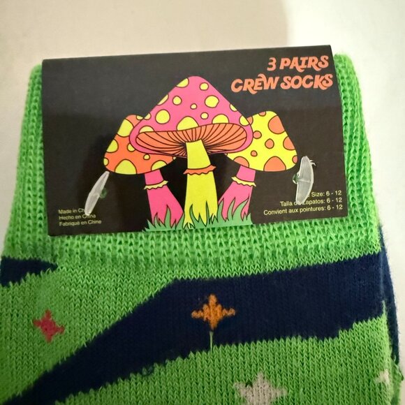 Psychedelic Mushroom Crew Socks Set of 6 Cannabis Leaf Design Unisex Funky Gift - Picture 7 of 10
